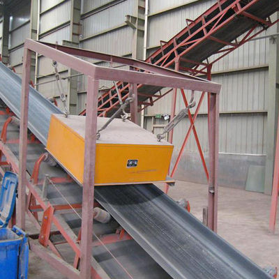 容量0.1-35kg/t/h 高硬度恒久磁気鉄分離機 コンベアベルト用