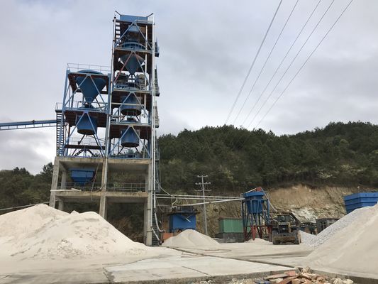 シリカ砂磨き加工工場 グラスグレードの砂洗浄と分類